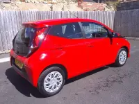 Second-hand Toyota Aygo X-play 72 CP (52 kW) 2021 Roșu Hatchback
