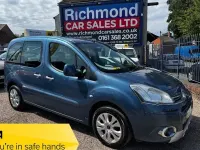 Used Citroën Berlingo 90 HP (66 kW) 2015 Blue MPV