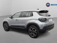Begagnad Jeep Avenger Summit 114 kW (156 HK) 2024 SUV