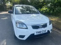 Used Kia Rio 95 HP (69 kW) 2010 White Hatchback