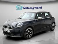 Używany Mini Cooper Exclusive 136 KM (100 kW) 2021 Niebieski Hatchback