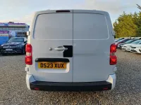 Used Vauxhall Vivaro S 100 HP (73 kW) 2023 White MPV