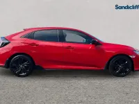 Begagnad Honda Civic Sport 126 HK (92 kW) 2018 Röd Halvkombi
