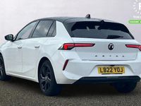Used Vauxhall Astra GS Line 131 HP (96 kW) 2022 White Hatchback