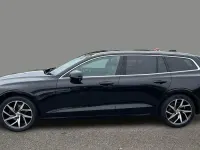 Used Volvo V60 Momentum 190 HP (139 kW) 2019 Black Estate