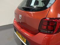 Used Dacia Sandero Ambiance 90 HP (66 kW) 2017 Red Hatchback