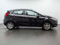 Used Ford Fiesta Zetec 82 HP (60 kW) 2017 Black Hatchback