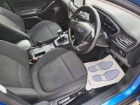 Begagnad Ford Focus Titanium 125 HK (91 kW) 2022 Blå Halvkombi