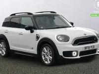 Gebraucht Mini Cooper S Comfort 192 PS (141 kW) 2019 Weiß Kleinwagen