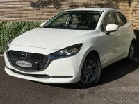 Used Mazda 2 75 HP (55 kW) 2022 White Hatchback