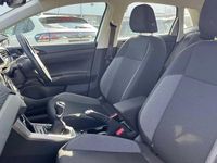 Used VW Polo Life 95 HP (69 kW) 2023 Silver Hatchback