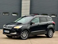 Usado Ford Kuga Titanium 140 HP (102 kW) 2014 Preto SUV