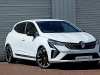 New Renault Clio Techno 143 HP (105 kW) 2025 White Hatchback