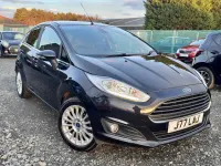 Usado Ford Fiesta Titanium 2014 Negro Utilitario