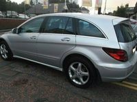Usado Mercedes R320 SE 2006 Monovolume