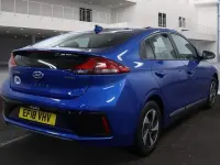 Begagnad Hyundai Ioniq SE 141 HK (103 kW) 2018 Blå Halvkombi