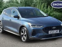 Used Ford Focus Active 125 HP (91 kW) 2023 Blue Hatchback