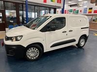 Used Peugeot Partner 100 HP (73 kW) 2020 White MPV