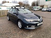 Used Toyota Auris Business Edition 116 HP (85 kW) 2016 Grey Hatchback