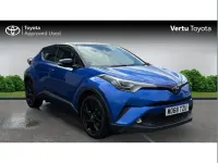 Used Toyota C-HR 116 HP (85 kW) 2019 Nebula blue bitone SUV