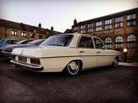 Used Mercedes 220 1973 White Sedan