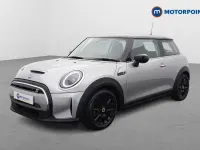 Usado Mini Cooper S Hatch 135 kW (184 HP) 2023 Prateado Citadino