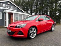 Used Vauxhall Astra Edition 200 HP (147 kW) 2016 Red Hatchback