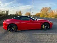 Used Ferrari California 552 HP (405 kW) 2015 Red Cabriolet