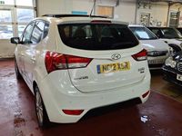 Used Hyundai ix20 Style 116 HP (85 kW) 2012 White Hatchback