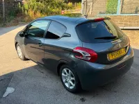 Used Peugeot 208 Style 82 HP (60 kW) 2015 Grey Hatchback