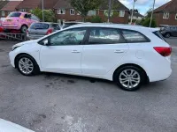 Used Kia Ceed 2015 White Hatchback