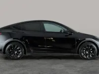 Used Tesla Model Y Long Range AWD 286 kW (389 HP) 2023 Black SUV