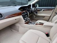 Used Mercedes C180 Elegance 156 HP (114 kW) 2011 Beige Sedan