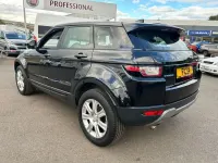 Usado Land Rover Range Rover evoque SE 240 HP (176 kW) 2017 Preto SUV
