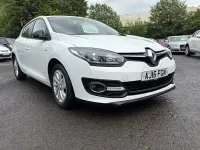 Used Renault Mégane LIMITED 110 HP (80 kW) 2016 White Hatchback