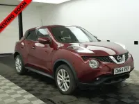 Usado Nissan Juke Acenta Premium 110 HP (80 kW) 2015 Vermelho SUV