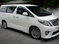Used Toyota Alphard 2013 White MPV
