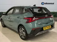 Used Hyundai i20 Advanced 100 HP (73 kW) 2024 Green Hatchback