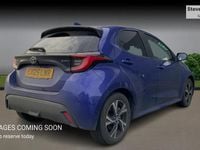 Used Toyota Yaris Hybrid Design 116 HP (85 kW) 2025 Blue Hatchback