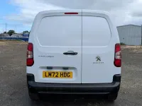 Used Peugeot Partner Premium 100 HP (73 kW) 2022 White MPV