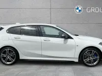 Käytetty BMW M135 Comfort Edition 302 HP (222 kW) 2021 Valkoinen Viistoperä