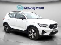 Used Volvo XC40 Plus 211 HP (155 kW) 2022 White SUV