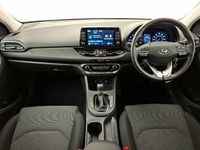 Used Hyundai i30 SE 120 HP (88 kW) 2023 Red Estate