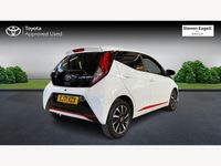 Used Toyota Aygo Trend 71 HP (52 kW) 2022 White Hatchback