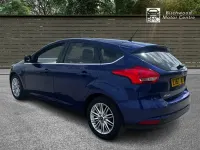 Used Ford Focus Zetec 125 HP (91 kW) 2018 Blue Hatchback