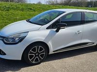 Used Renault Clio IV Dynamique 2014 White Hatchback