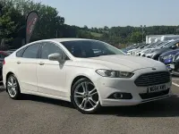 Used Ford Mondeo Titanium 180 HP (132 kW) 2014 White Hatchback