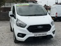 Used Ford Transit Custom Limited 130 HP (95 kW) 2022 White Van