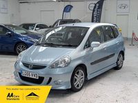 Used Honda Jazz Sport 83 HP (61 kW) 2005 Blue Hatchback