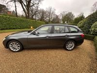 Used BMW 318 Luxury Line 2019 Grey Estate